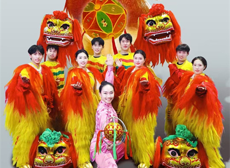 媒体看天体 | 中央电视台新闻频道《共同关注》节目对情色视频
龙狮队做专题报道